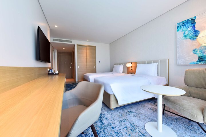 Room 19 of 60