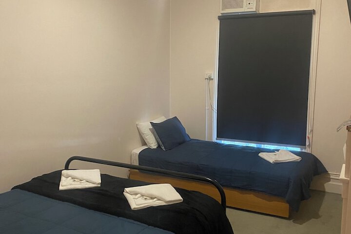 Room 3 of 9