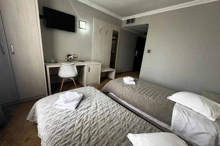 Suite Room