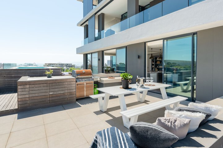 Terrace/Patio 29 of 32