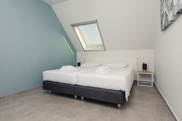 Room 14 of 81