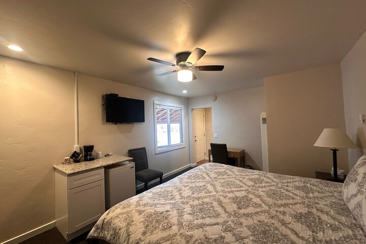 Room 38 of 89
