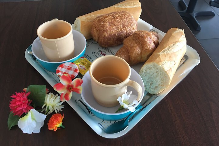 Breakfast/Coffee Service 28 of 54