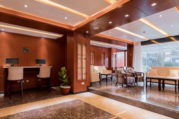 Hotel Interior 5 of 34