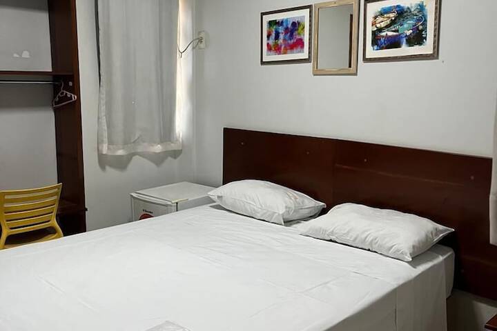 Room 3 of 10