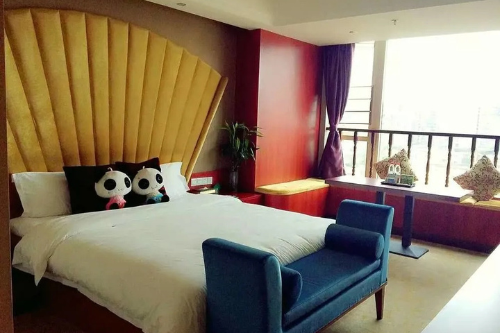Room 3 of 11