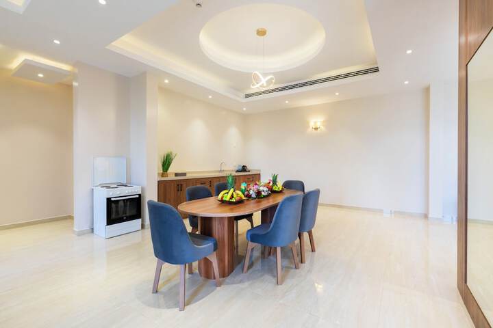 Room 2 of 12