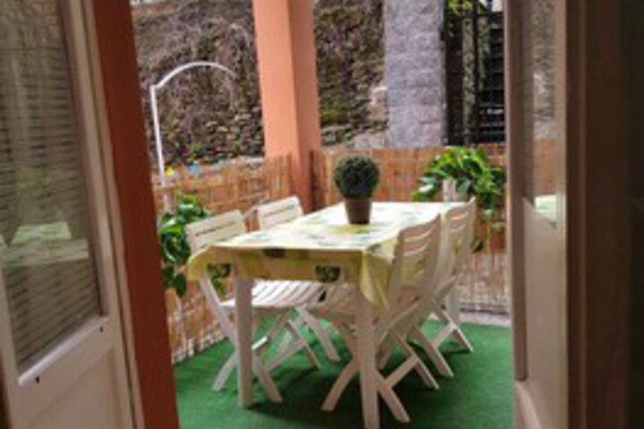 Terrace/Patio 10 of 11