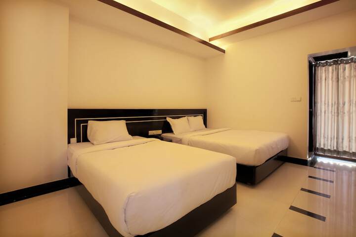 Room 8 of 17