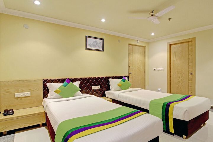 Room 20 of 48