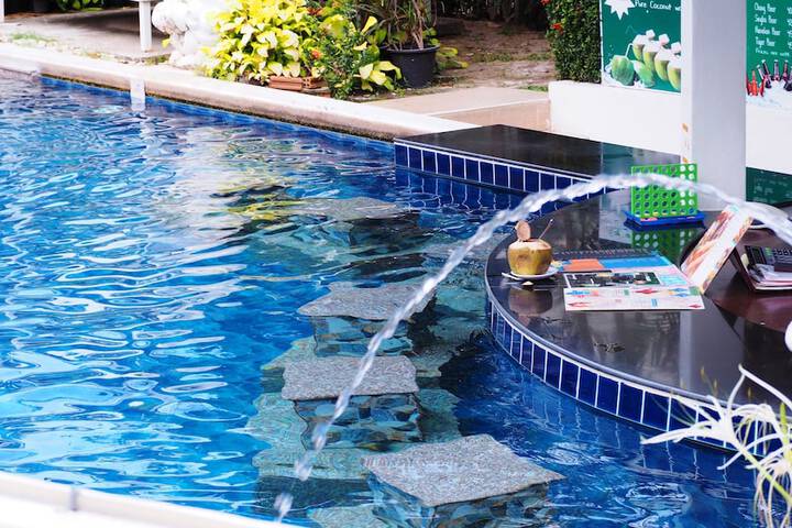 Pool 159 of 166