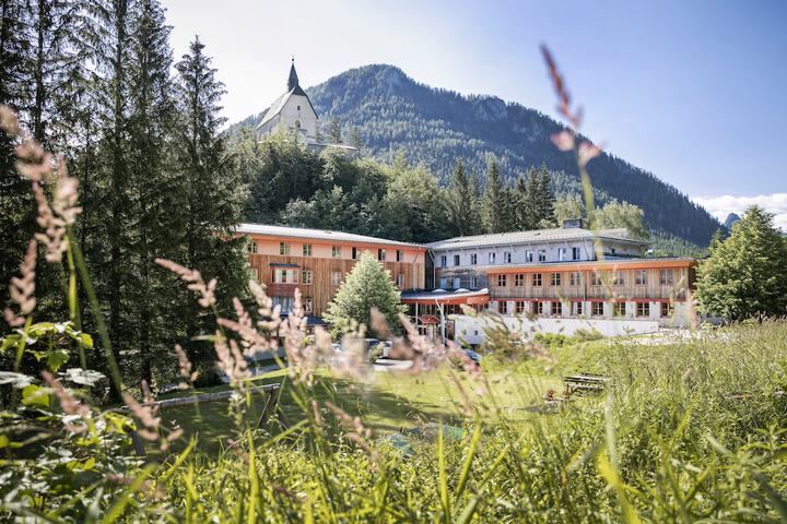 Exterior of JUFA Hotel Mariazell