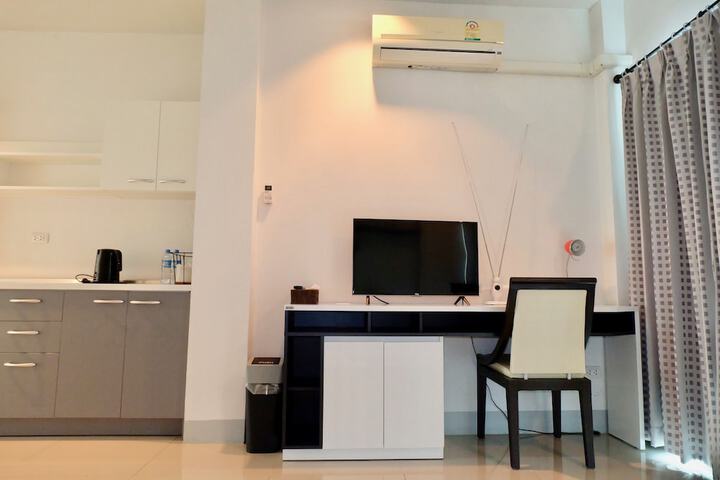 Room 25 of 52