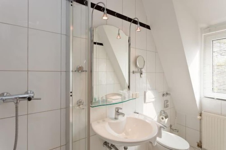 Clean Restrooms