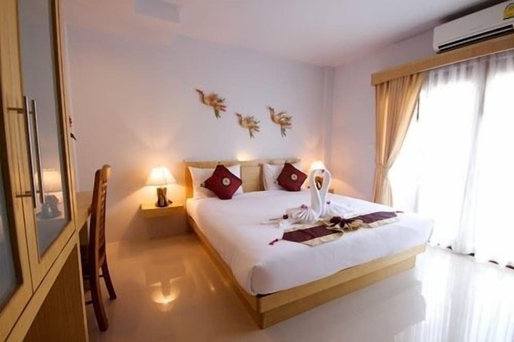 Room 3 of 29