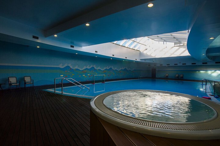 Pool 36 of 82