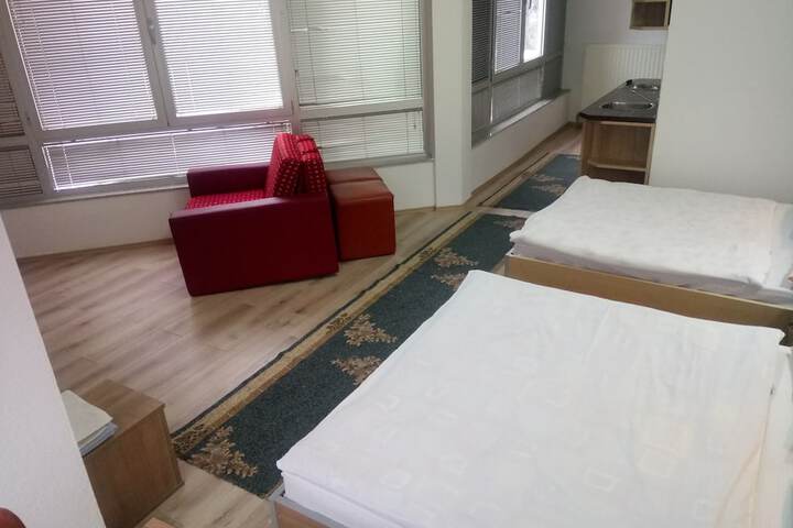 Room 6 of 58