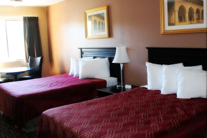 Room 21 of 34