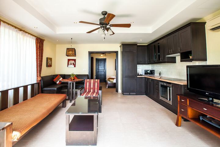 Room 5 of 38