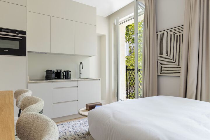 Room 20 of 158