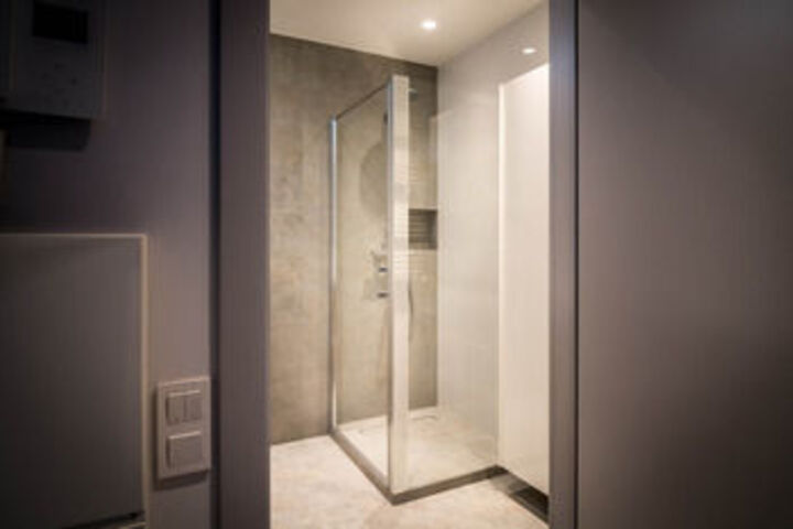 Room 10 of 41