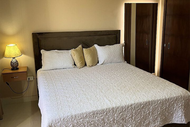 Room 11 of 26