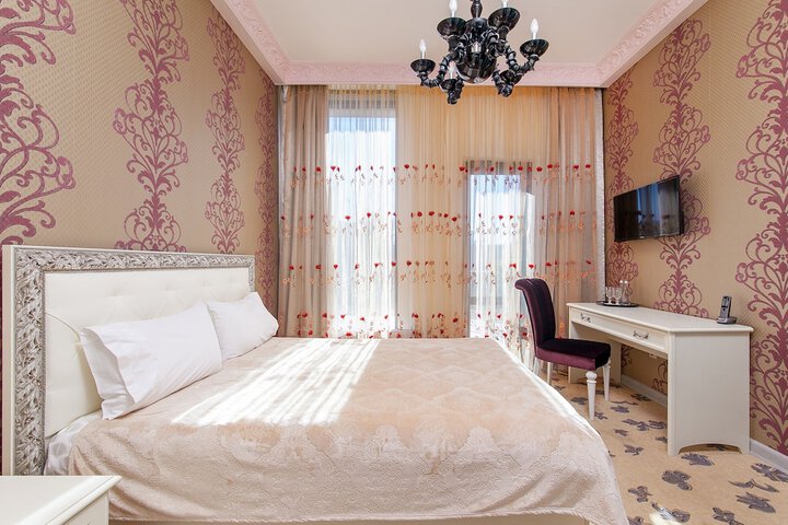 Room 30 of 64