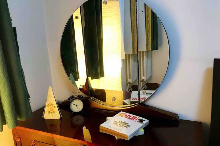 Room 3 of 23