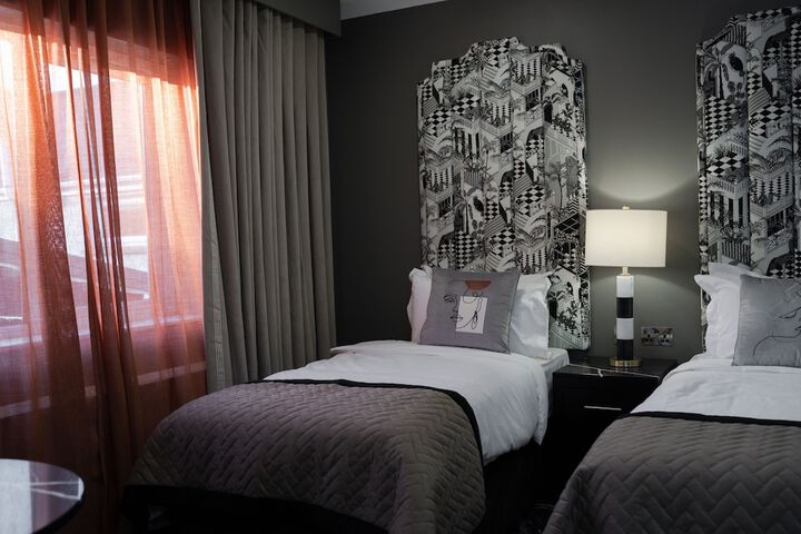 Room 10 of 55