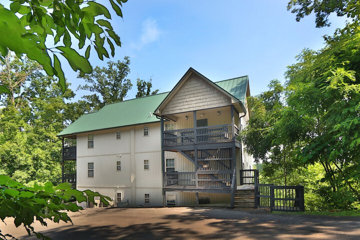 Pinnacle View 7C - Three Bedroom Chalet in Pigeon Forge, TN