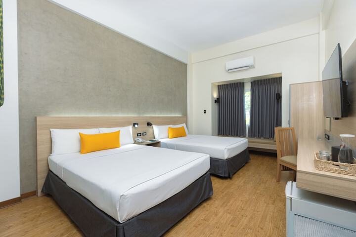 Room 19 of 46