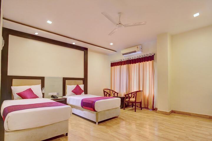 Room 8 of 19