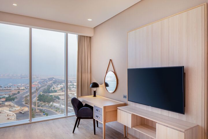 Room 30 of 72