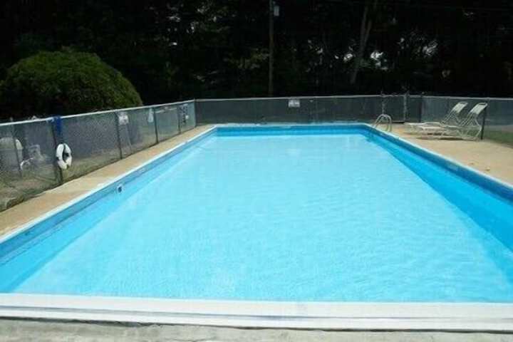 Pool 20 of 23