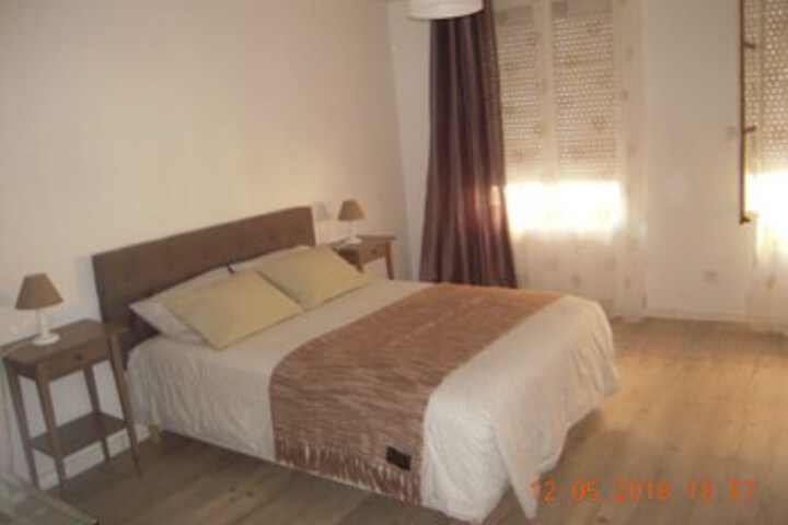 Room 8 of 8