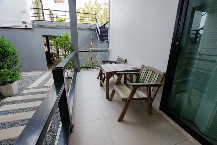 Terrace/Patio 30 of 50