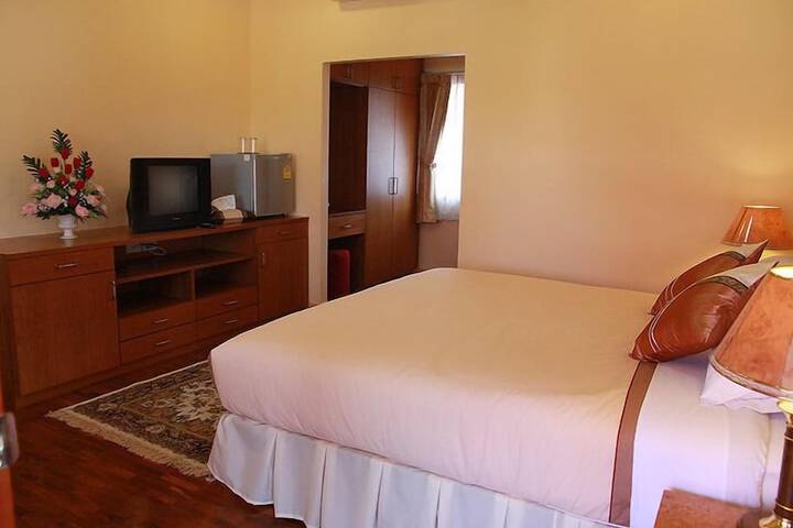 Room 4 of 47