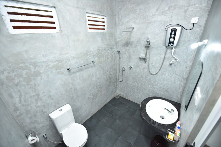 Room 18 of 24