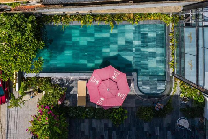 Life Boutique Hotel
