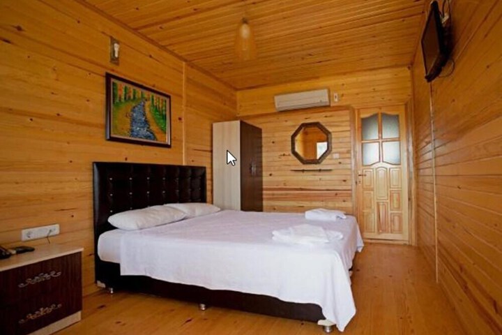 Room 21 of 71
