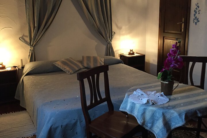 Room 10 of 42
