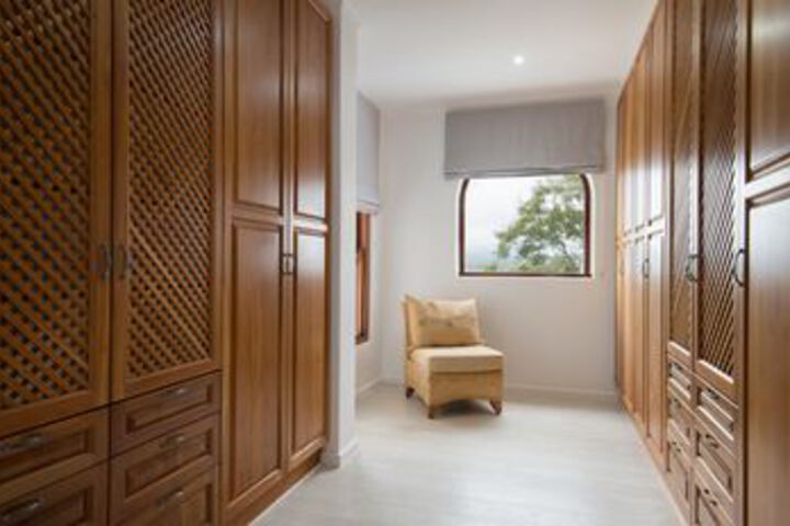 Room 138 of 211