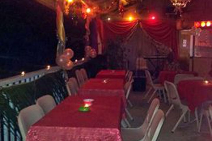 Ballroom/Hall 2 of 5