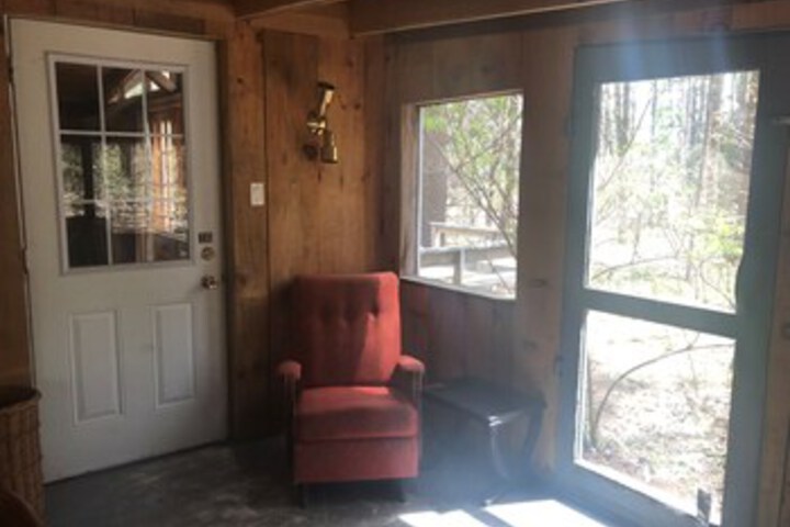 Room 8 of 14