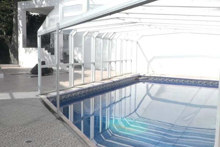 Pool 11 of 29