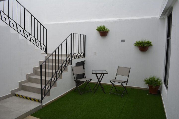 Terrace/Patio 9 of 15