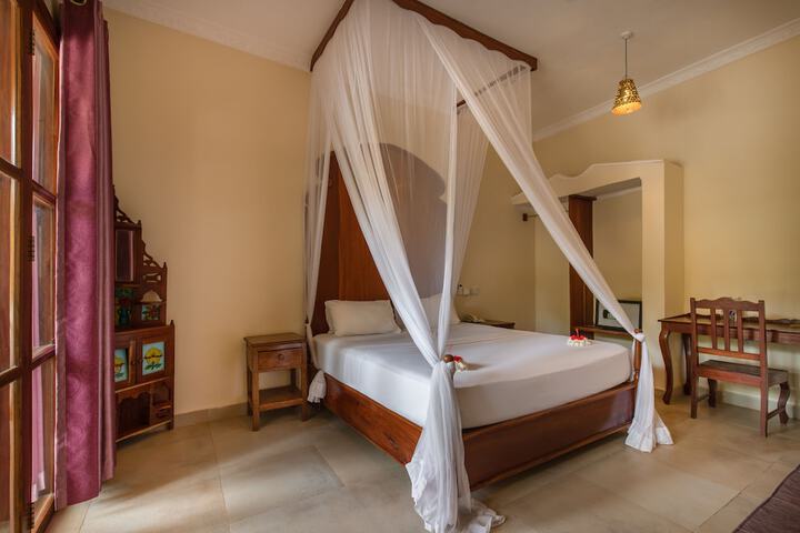 Room 5 of 41
