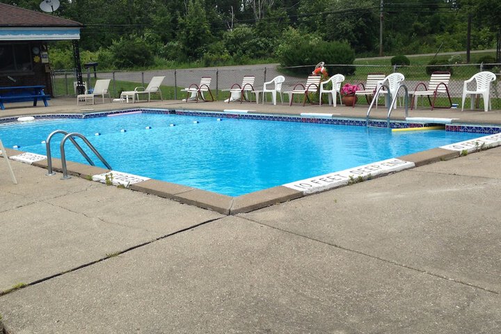 Pool 59 of 81