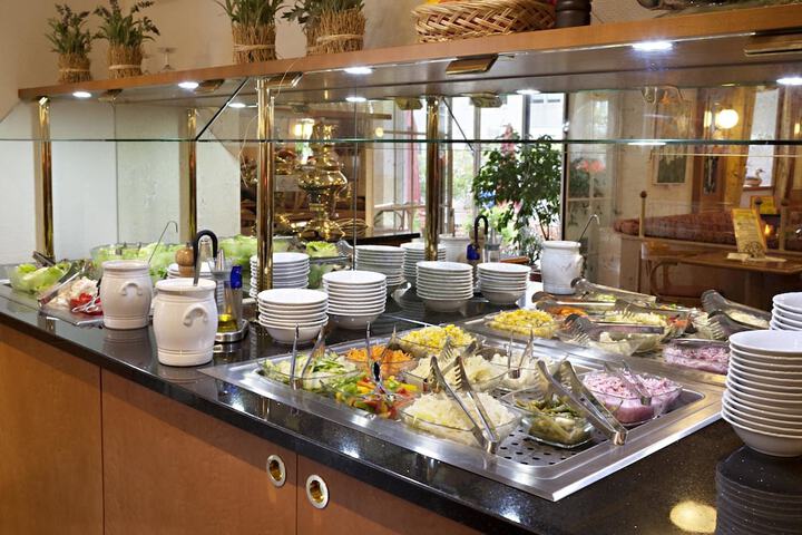 Food court