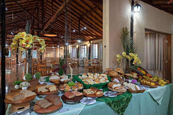 Breakfast/Coffee Service 120 of 141